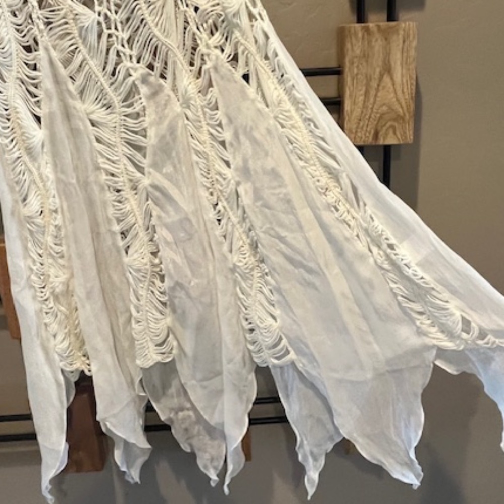 Luna Llena White Crochet Boho Tunic Top Sz M Beach Coachella Country Boho - Picture 9 of 9